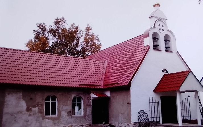 Arhiivifoto Loksa kirikust, kus asub UUSTEE taastumiskeskus 3